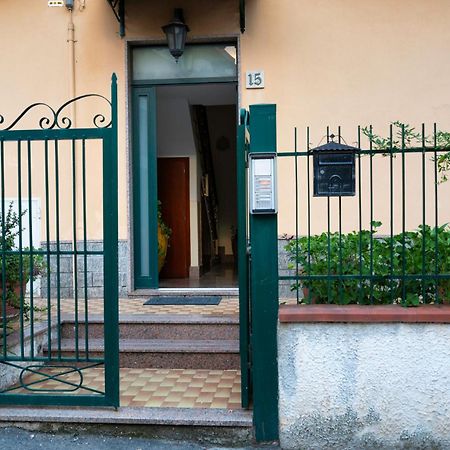 Atticus Apartment Giardini Naxos Exterior foto