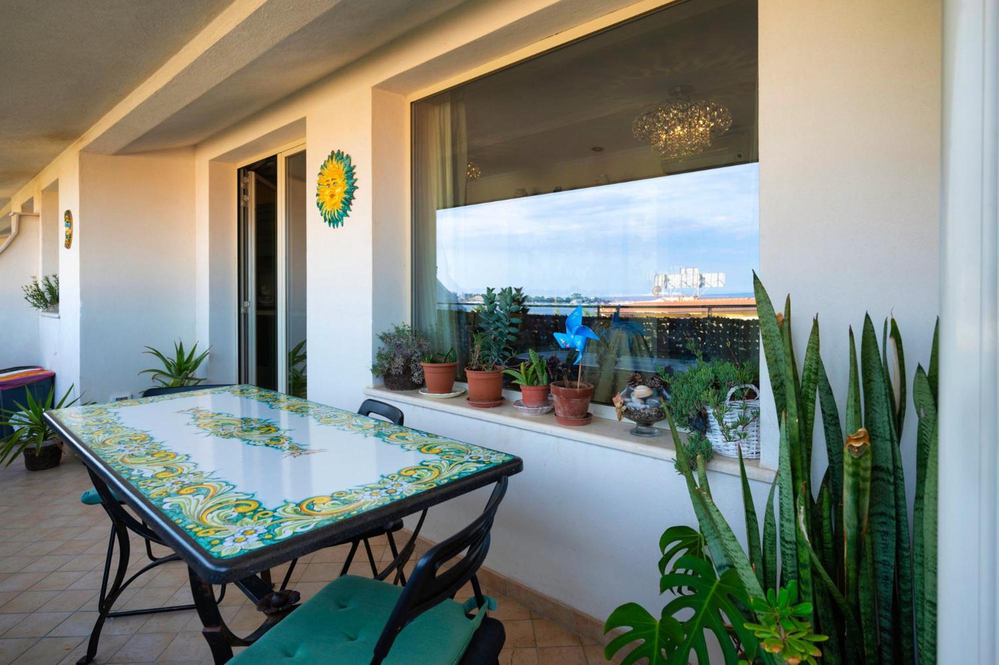 Atticus Apartment Giardini Naxos Exterior foto