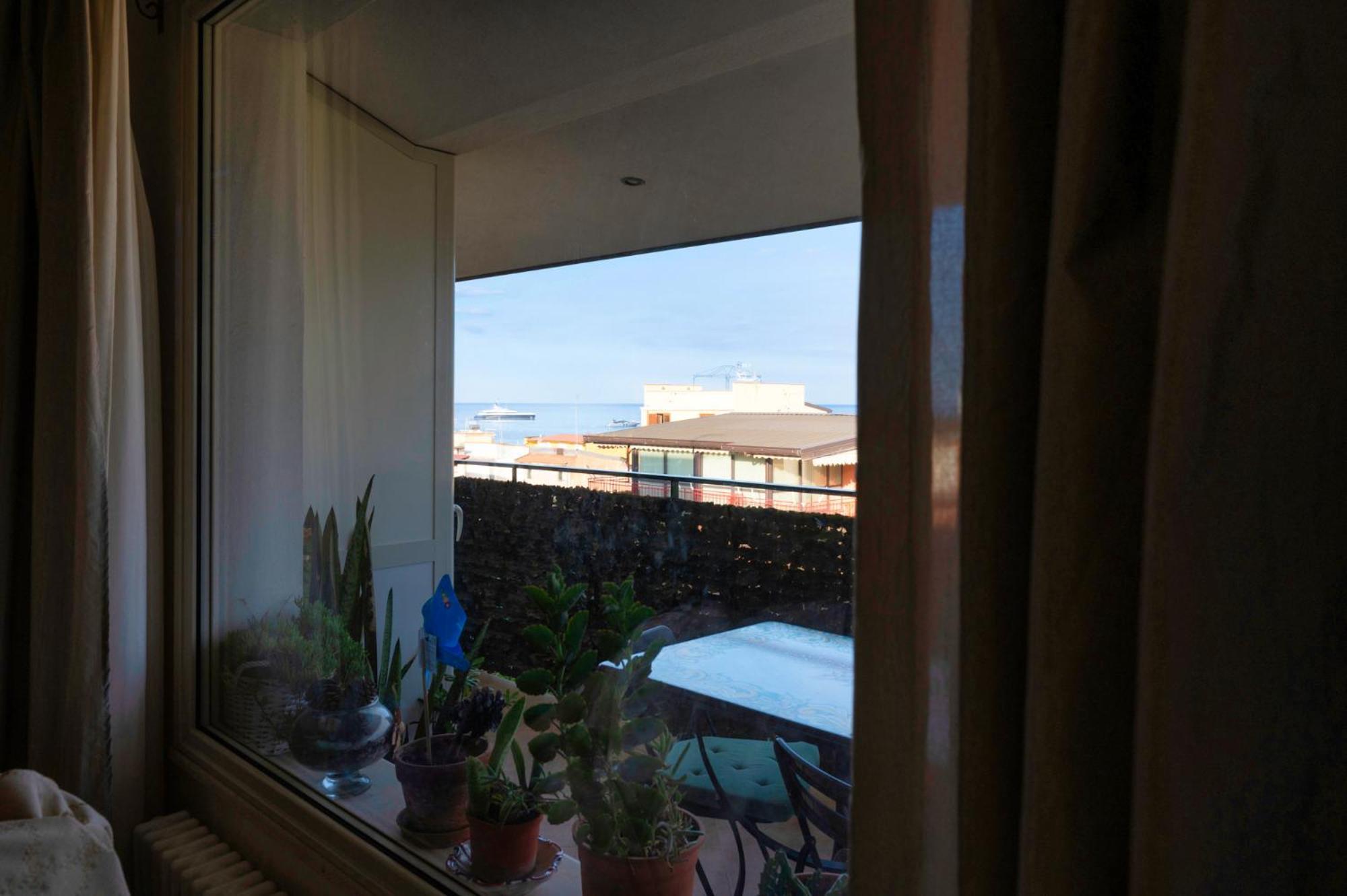 Atticus Apartment Giardini Naxos Exterior foto