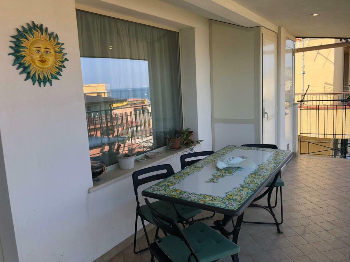 Atticus Apartment Giardini Naxos Exterior foto
