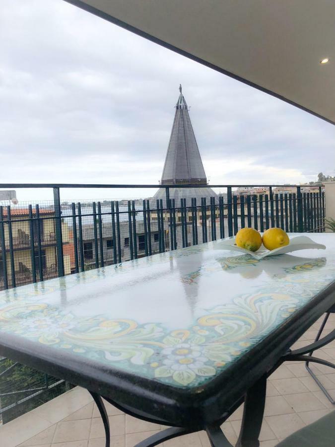 Atticus Apartment Giardini Naxos Exterior foto